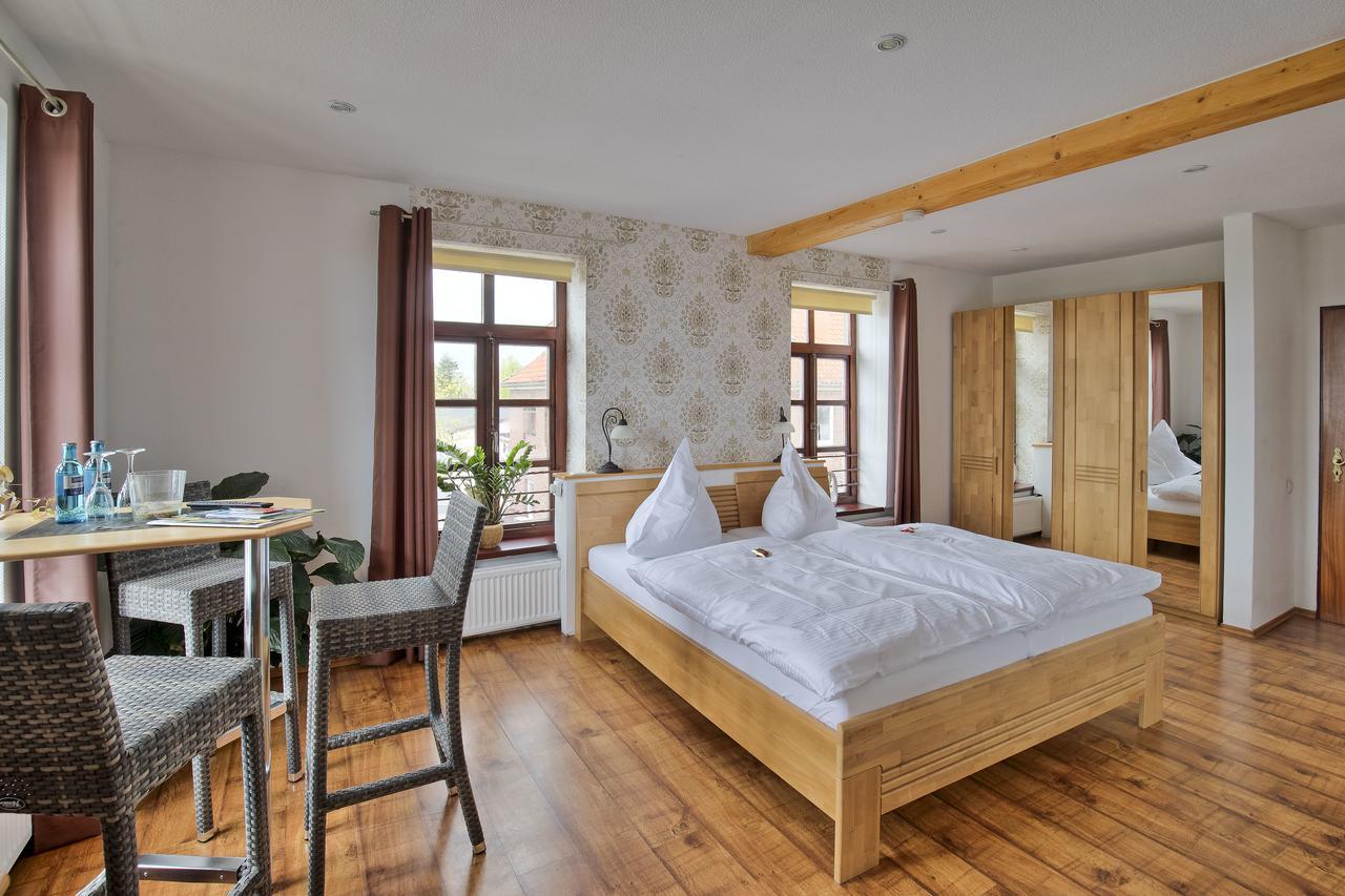 Hotel Packhaus Hooksiel Extérieur photo